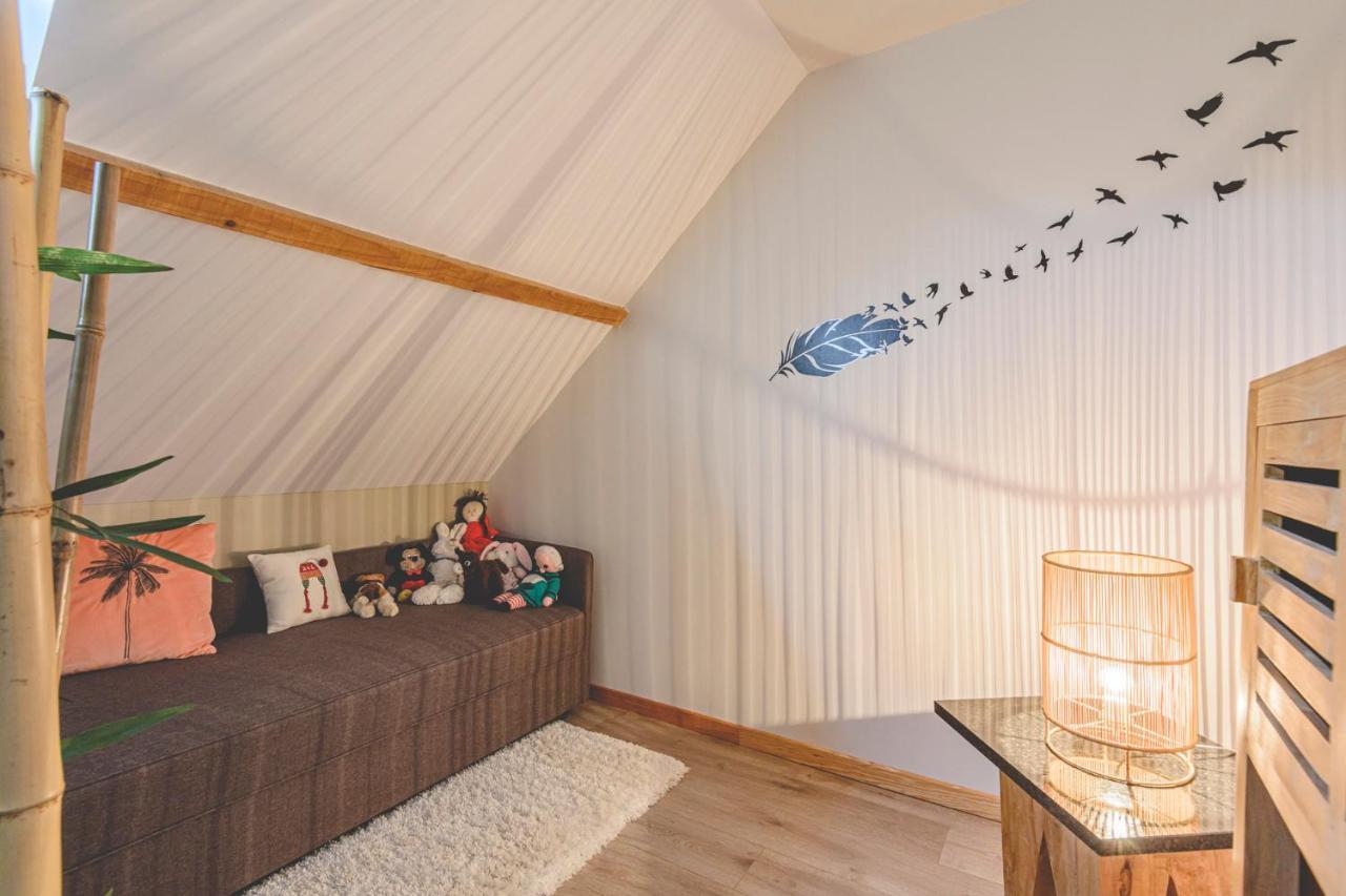 Chambres D'Hotes Les Colombes Montmort-Lucy エクステリア 写真