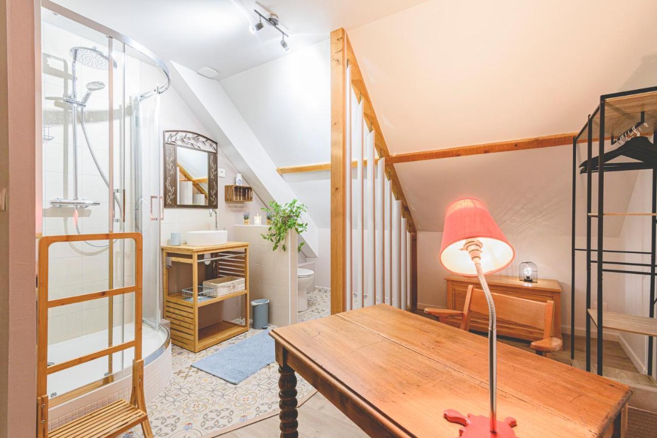 Chambres D'Hotes Les Colombes Montmort-Lucy エクステリア 写真