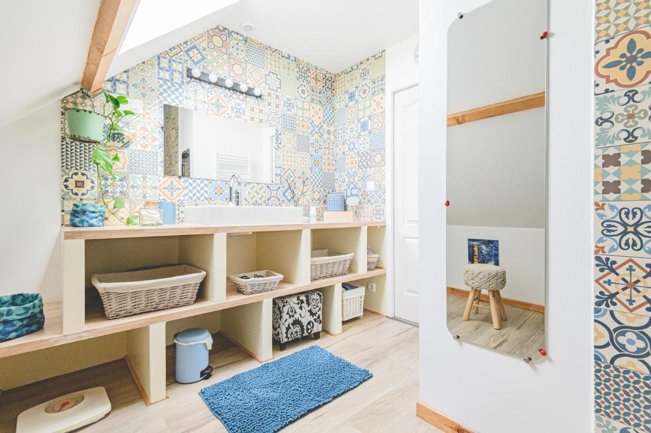Chambres D'Hotes Les Colombes Montmort-Lucy エクステリア 写真